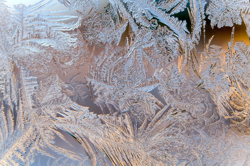 Cómo evitar la condensación en la camper en invierno Condensación en las ventanas de una camper en invierno